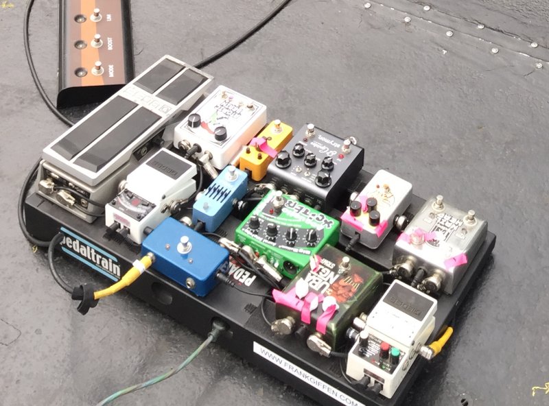 The so-called Rockabilly pedalboard.